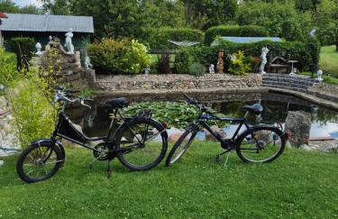 Domek nad stawem - Foto 2