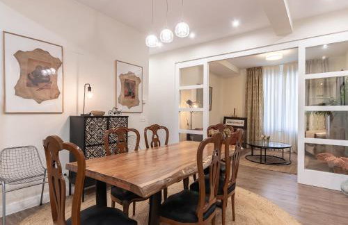 Prime Location Bilbao | 4BR, 2BA & Parking - Foto 9