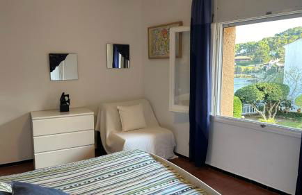 Apartamento con jardín a 11 metros de la playa. CG. - Foto 23