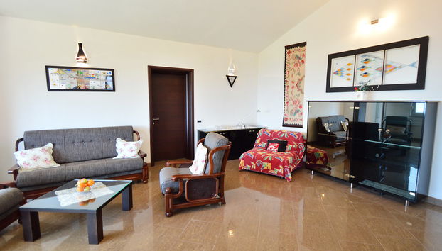 Tihomir - Foto 3, Living Room