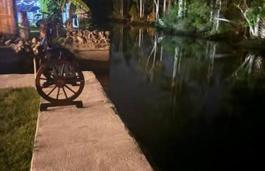 Camp Manatee-waterfront - Foto 13