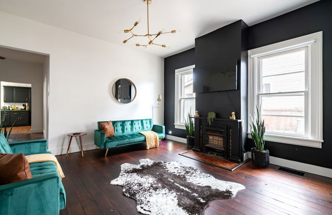 NEW Luxe Pet Friendly Free Parking Downtown - Foto 43