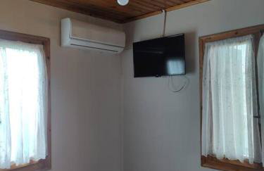 Politis' wooden house - Foto 12