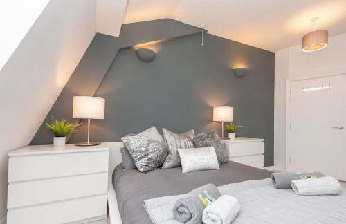 Shoppers Oasis - Heart of Leeds City Centre - Pass the Keys - Foto 25