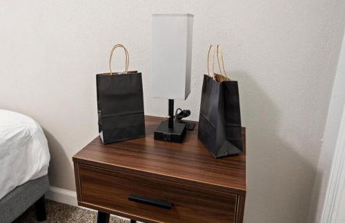 A Trendy Escape close to Downtown Peoria - Foto 29