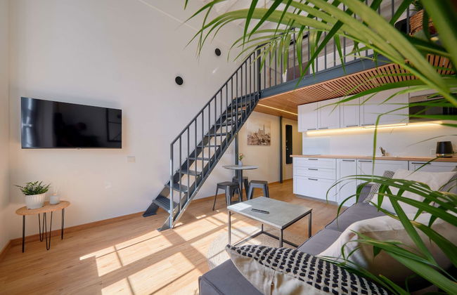 Queen Barbora Central Lofts - Photo 1