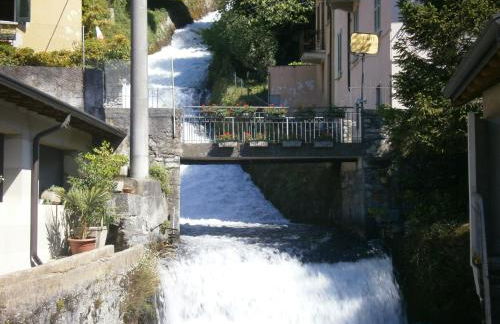 CASA IN RIVA AL LAGO - Foto 34