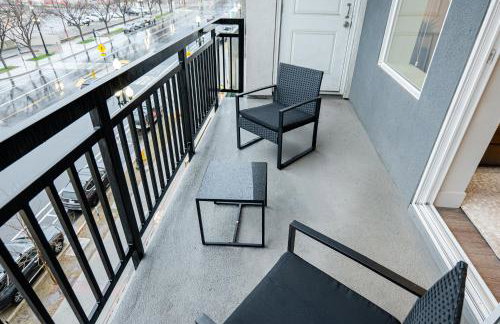 Convention Ctr Bespoke Beauty - 2BD Pool,Gym,Hot tub,Pkg - Foto 13