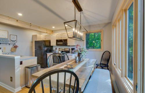 Serene Hideaway with Views, 1 Mi to Hike and Ski! - Foto 9