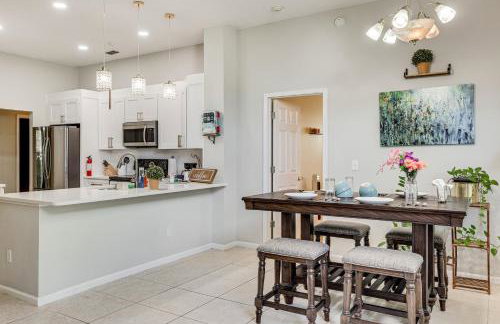 Jacksonville Family Home Near Shopping and Dining! - Photo 8