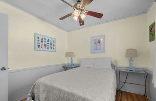 Pets OK Beach Home, Short Walk Beach Access, and Views - Foto 45