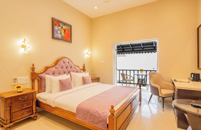 Emperor Ozran by Alaya Stays - Photo 35