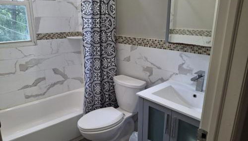 Two-Bedroom Home Private Parking 25 min to NYC - Foto 4