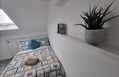 Spacious 4-Bedroom Home - Foto 6