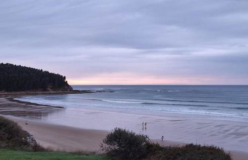 MIRADOR PLAYA DE OYAMBRE-vista al mar y jardín - Photo 26