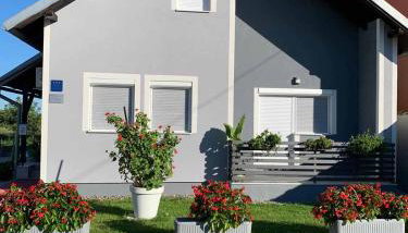 Apartmani Ana Vukovar - Foto 1