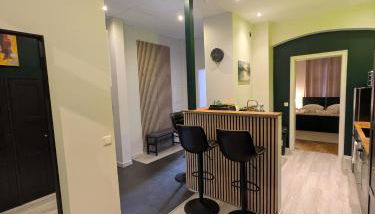 Munich Apartment 110 qm with 3 Bedrooms very cetral location 1 to 10 Guests - Foto 2