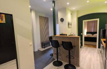 Munich Apartment 110 qm with 3 Bedrooms very cetral location 1 to 10 Guests - Foto 2