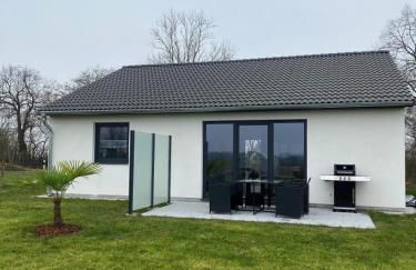 NEU! Modernes Ferienhaus Schwanbeck mit Whirlpool-Option - Photo 1