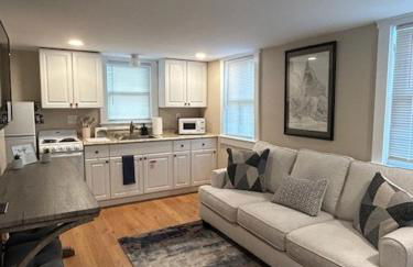 Cute and Cozy Apt Near Historic Downtown Sanford - Foto 34