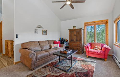 Secluded Mtn home by Purg, Hot Tub, Views! Pets ok - Foto 30