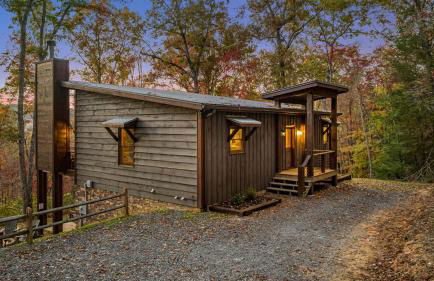 Chardonnay Chalet - Luxe Modern Chalet - Hot Tub, Wi-Fi, Fire Pit, Game Room, Amazing Deck - 15 min to Blue Ridge - Foto 69