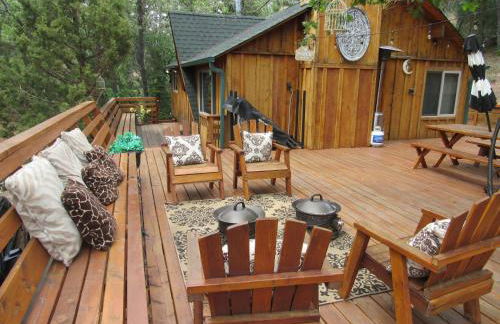 Hillside Hideaway -View of Ski Slope from Charming Deck - Foto 17