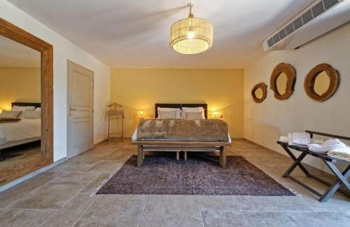 Un joli hameau au coeur du vignoble de l'Escarelle et de la Provence Verte - Foto 51