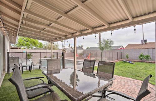 Private Pool and Playground Phoenix Family Home! - Foto 26