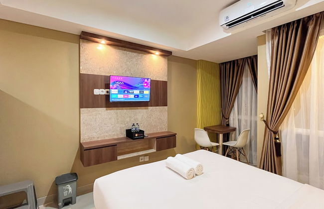 Modern Studio Room Apartment At Tamansari Skylounge Makassar - Foto 22