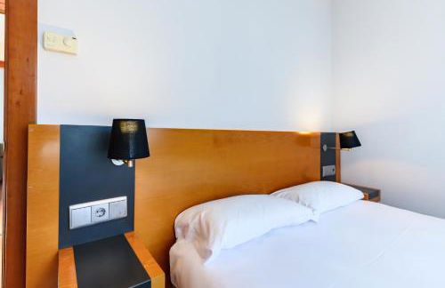 MLE16A2320 - Amplio piso 1 dormitorio en Chamartín - Alquiler temporal - Photo 13