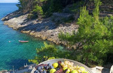 Modern Robinson Veli Bare - Photo 1