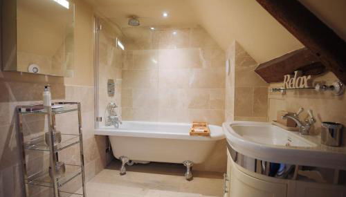 5 bedroom Manor with idyllic countryside views - Foto 4