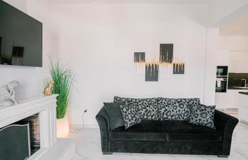 BLACK & WHITE SeaSide House - Foto 31