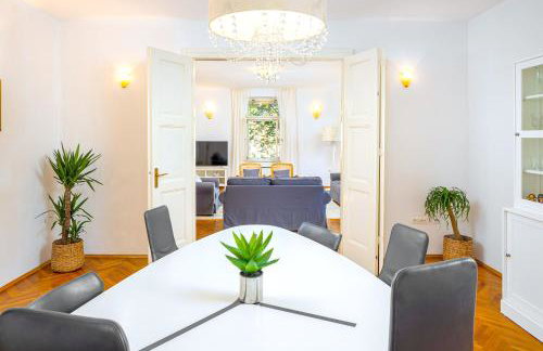 Stone Villa Majestic w Pool - Split Center - Photo 31