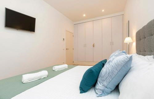 Ibiza Town Modern Villa Sleeps 10 - Photo 31