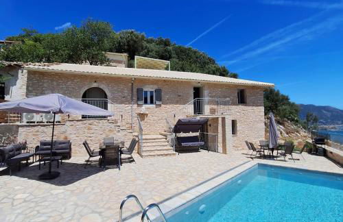 DJoumas Villa - Photo 3