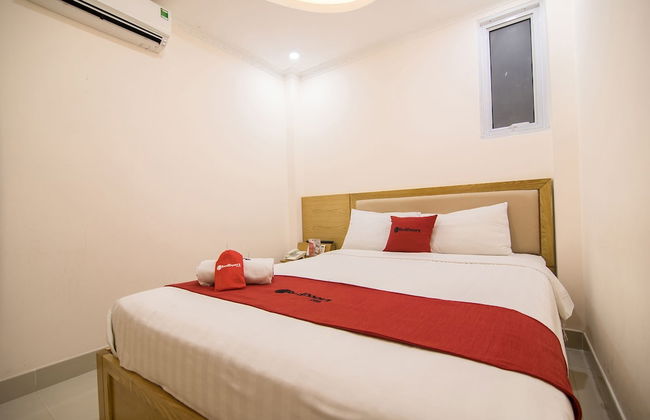 RedDoorz Plus @ Tran Hung Dao Street 2 - Foto 21