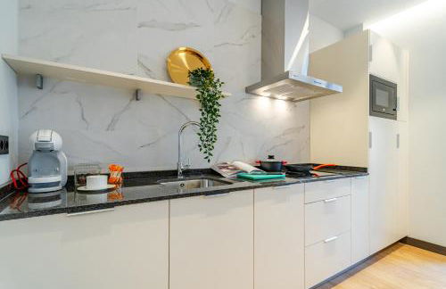 Edificio Fénix by Plaza Mayor Apartamentos - Photo 72