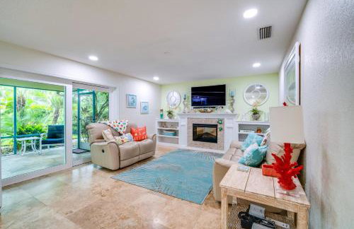 Outdoor Oasis with Bar and Lanai Tavares Escape - Photo 13