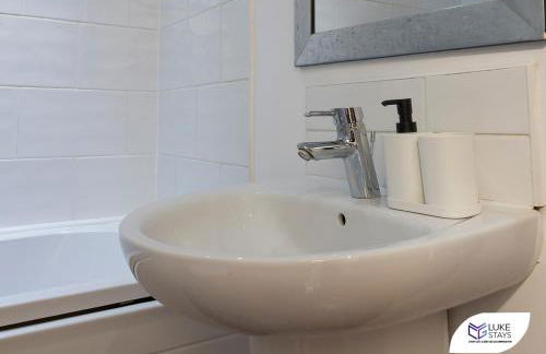 Luke Stays - Grosvenor Road - Photo 29