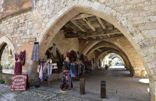 Cosy holiday home with garden - Foto 37