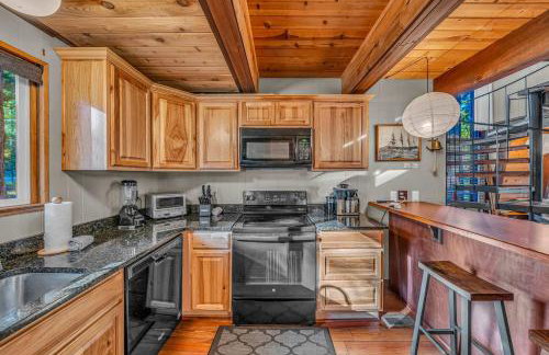 The Haus of Pine A Vintage Tahoe Cabin - Foto 2