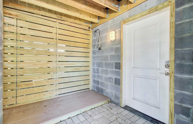 Walk to the Beach + Private Pool, Rooftop Terrace, Balcony 3602 Cameron - Foto 42