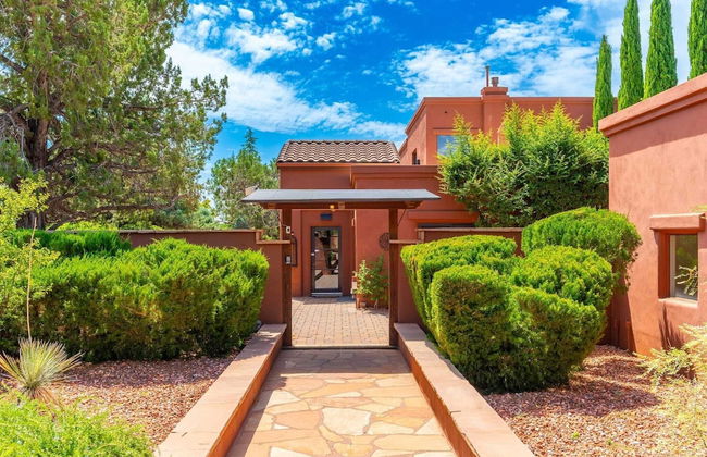 Mystic Sunset by Avantstay Thunder Mountain View + Pool, Driving Range, Casita - Photo 46