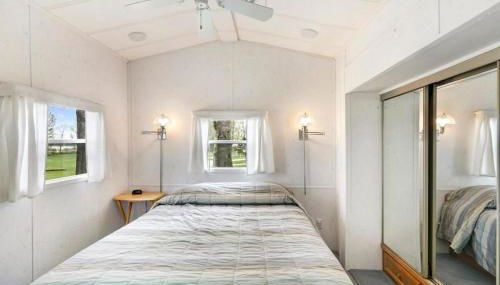 Fergus Falls Glamping Destination for Memorable Lakeside Family Vacations in Minnesota - Foto 4