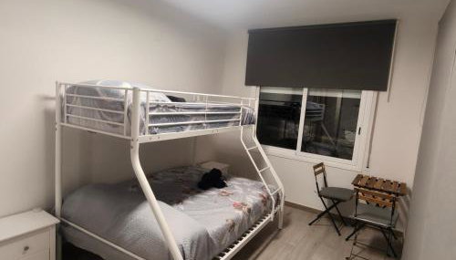 APARTAMENTO FAMILIAR a 100 mts de la Playa Reformado 2025 con WIFI - Foto 3, young children
