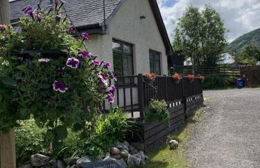 Snowberry Cottage No 2 - Photo 4