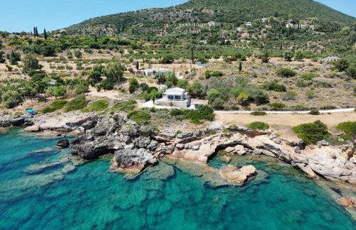 Thalasson Beach House - Photo 12