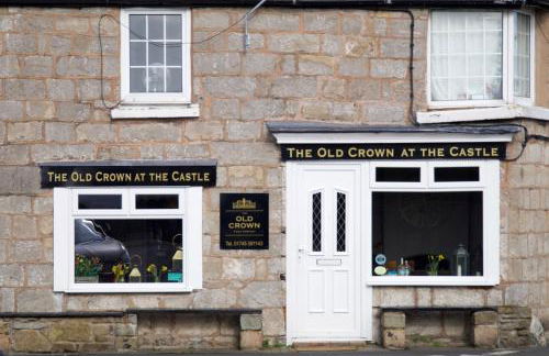 Castle Views cottage in historic village & woodfired hot tub - Photo 38